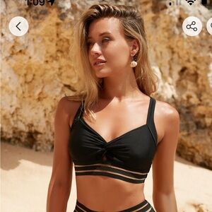 CUPSHE Black Swim Top